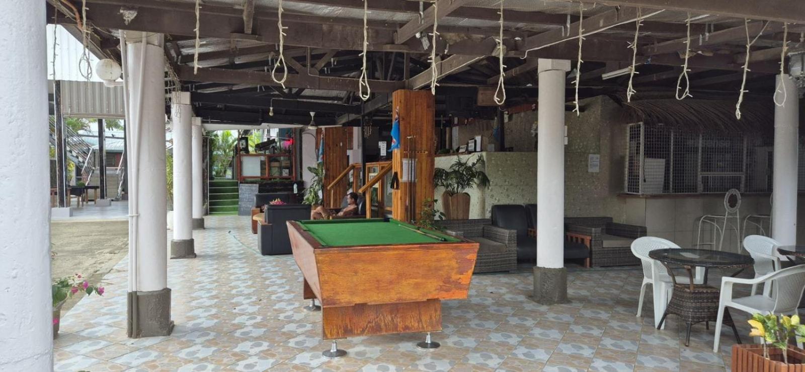 Bluelight Village Hotel Нанди Экстерьер фото