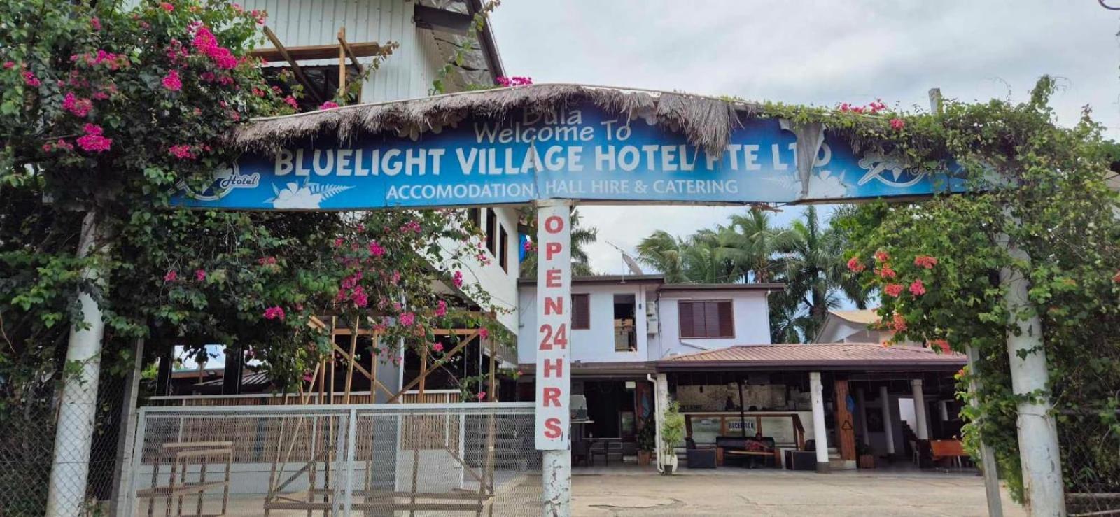 Bluelight Village Hotel Нанди Экстерьер фото